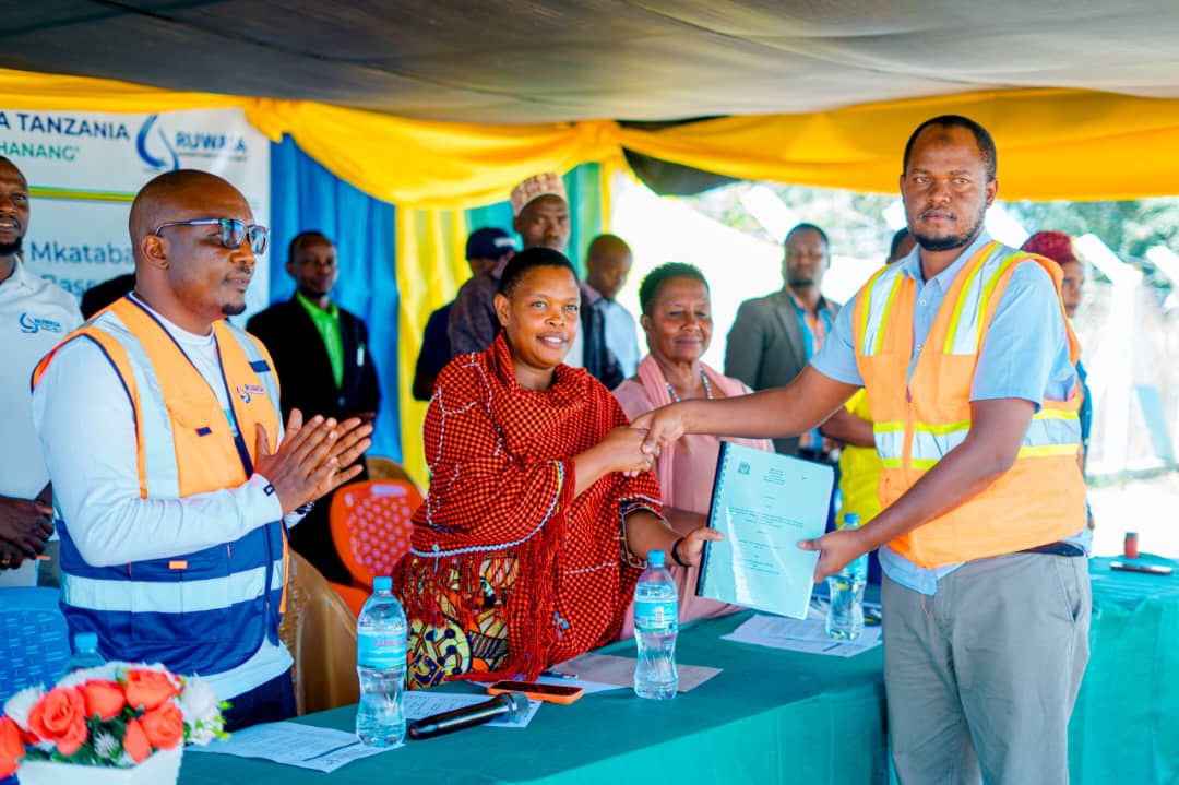 CONSTRUCTION OF WATER SUPPLY PROJECT AT BASSODESH GIJETEMUHONG,MURERU, DILLING'ANG AND ENDAMUDAYGA AT RUWASA HANANG DC IN MANYARA REGION